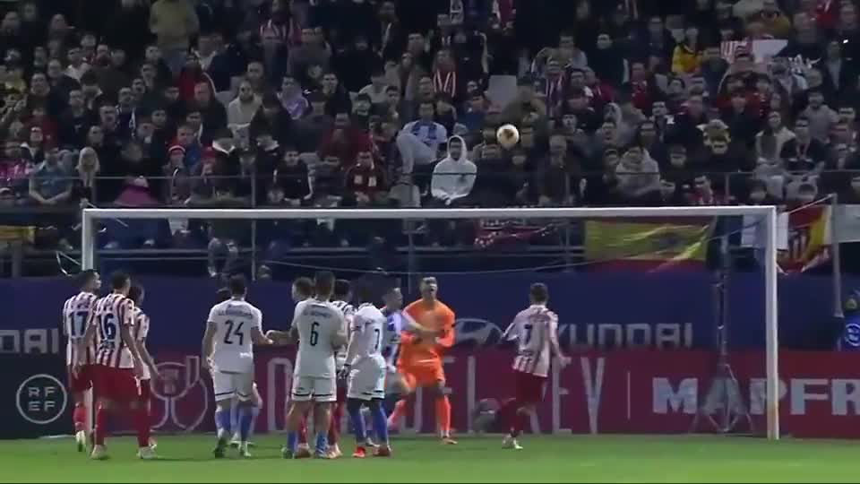 巴黎队史第九次在欧冠负于拜仁仅次于皇萨