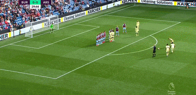 国脚新纹身曝光，引发粉丝讨论