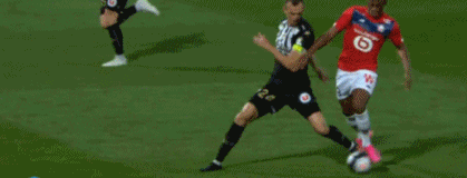 德甲战报：霍诺拉特体毛越位进球被吹，门兴0-0闷平RB莱比锡（德甲速递：霍诺拉特发丝级越位致进球无效，门兴与RB莱比锡互交白卷）