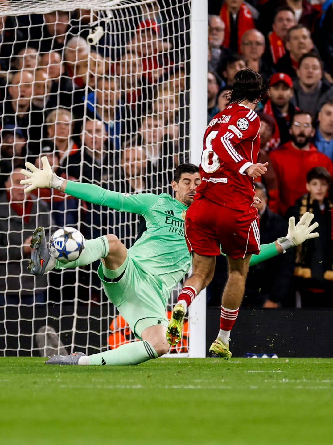 女足玛塔奖候选公布：玛塔千里走单骑领衔，米德马世界波在列