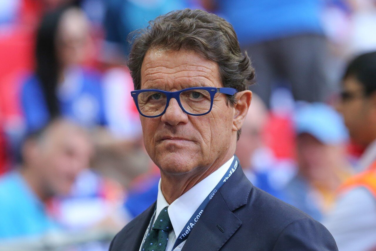 曼联错失良机，西汉姆联打击与英超联赛影响（曼联挥霍良机，西汉姆重击引发英超连锁反应）